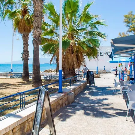 Holidays דירה מאלגה